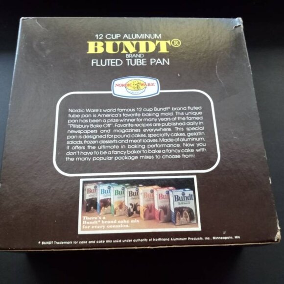 Vintage 12 Cup Aluminum Nordic Ware Yellow Bundt Pan With Box! Baking Kitchen - Picture 8 of 9